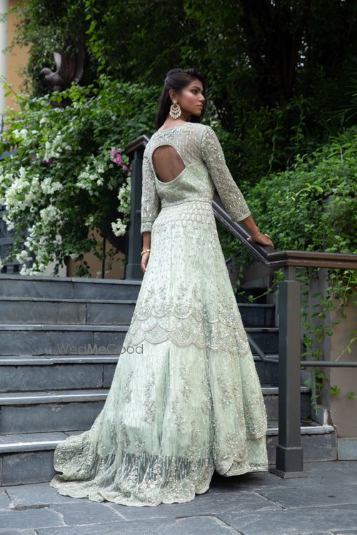 Green gown shop for engagement